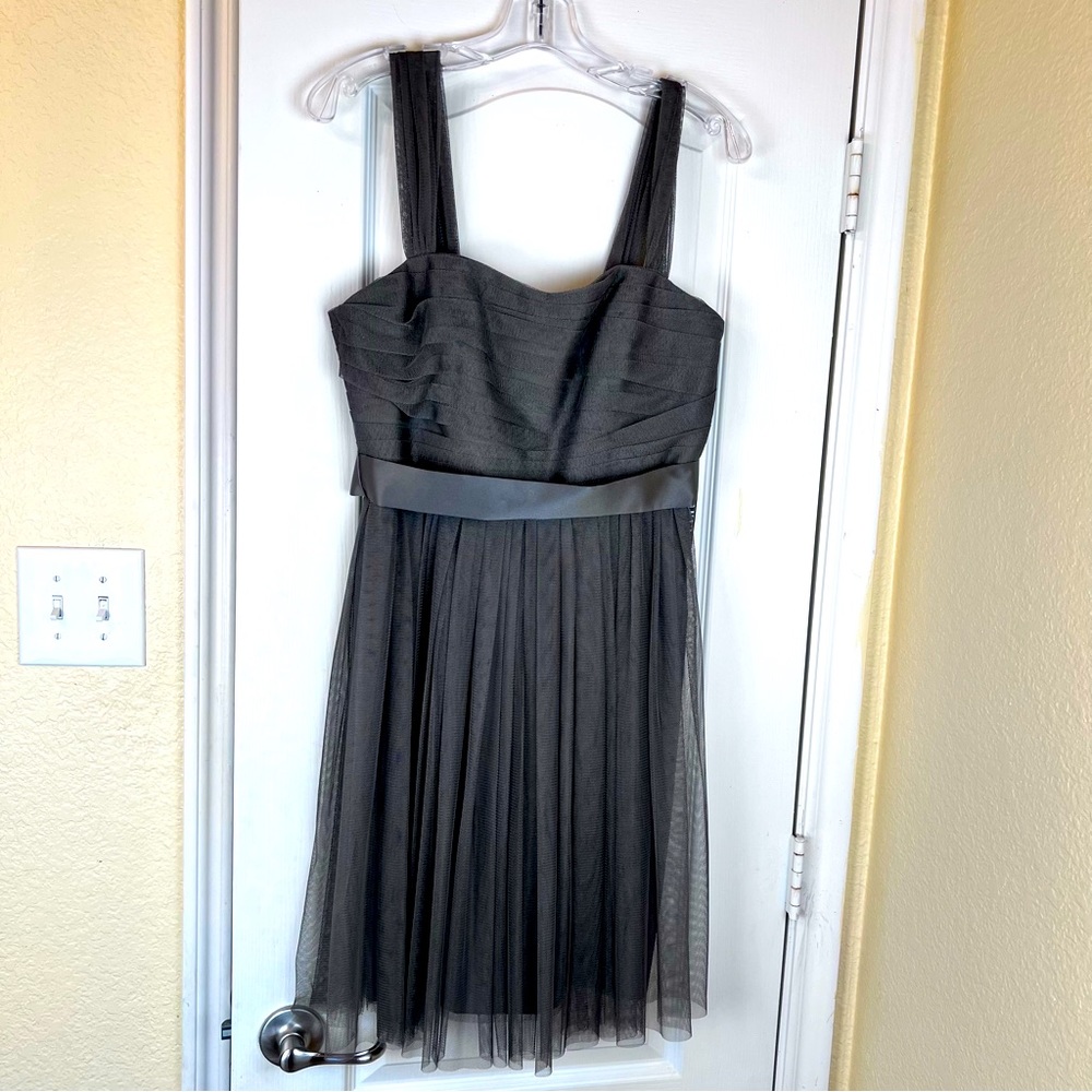 White by Vera Wang Charcoal Size 6